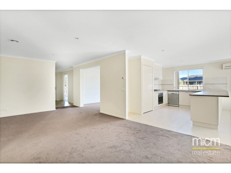 1 Ribbon Close, Point Cook VIC 3030