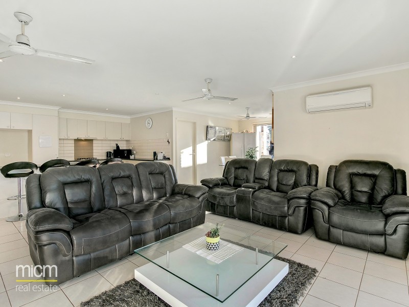 12 Ormesby Place, Deer Park VIC 3023
