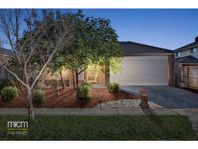 4 Trigg Way, Point Cook VIC 3030