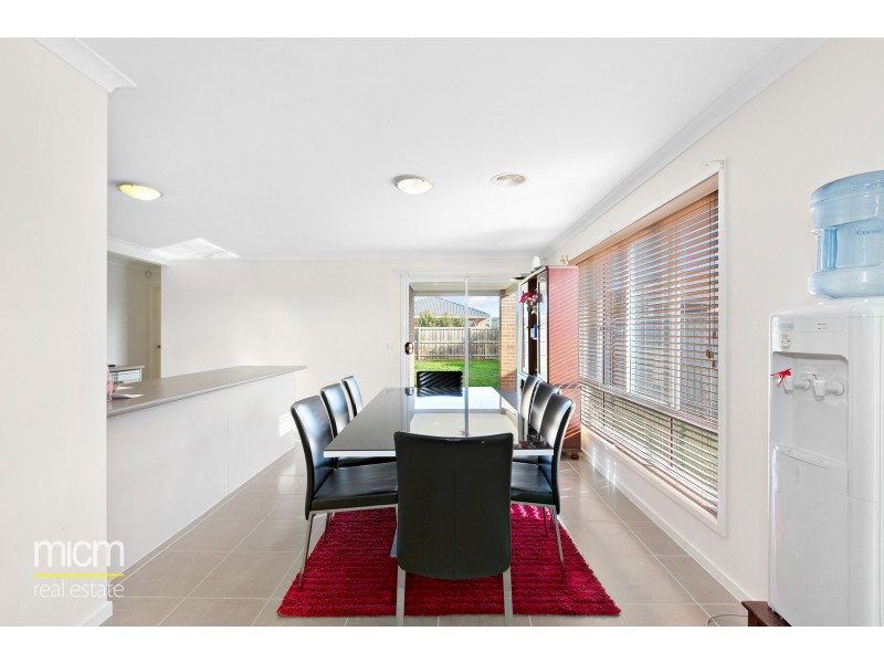 4 Trigg Way, Point Cook VIC 3030