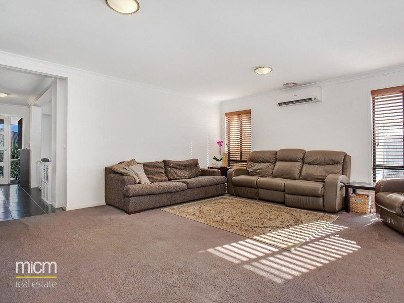 19 Fontana Avenue, Point Cook VIC 3030