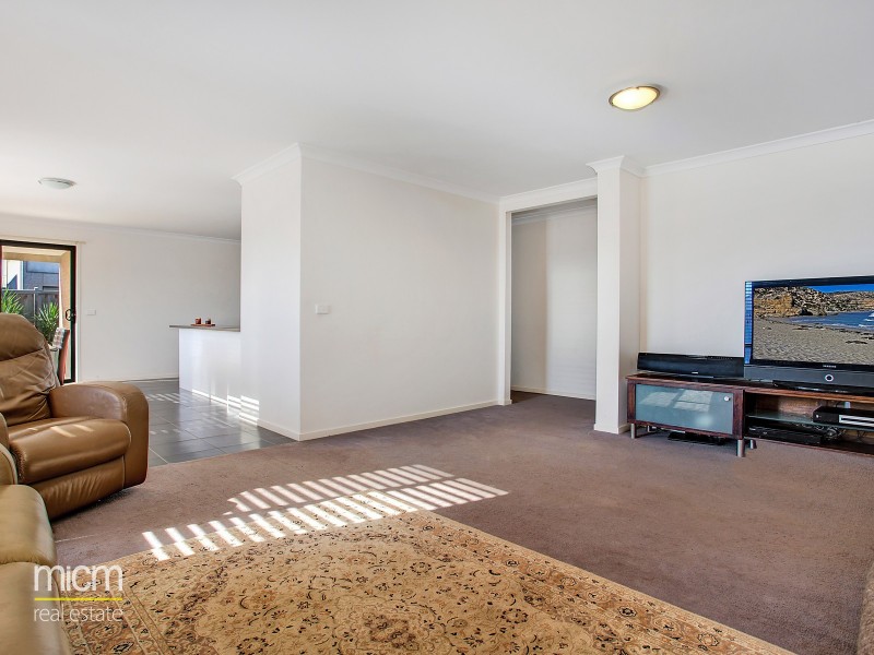 19 Fontana Avenue, Point Cook VIC 3030