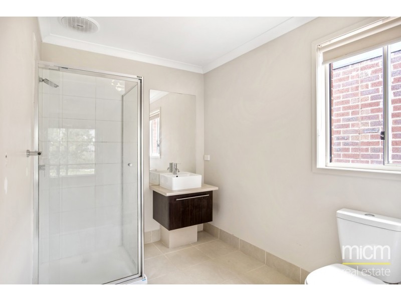 16 Montezuma Avenue, Truganina VIC 3029