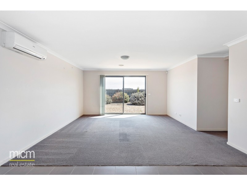 4 Warunda Parade, Point Cook VIC 3030