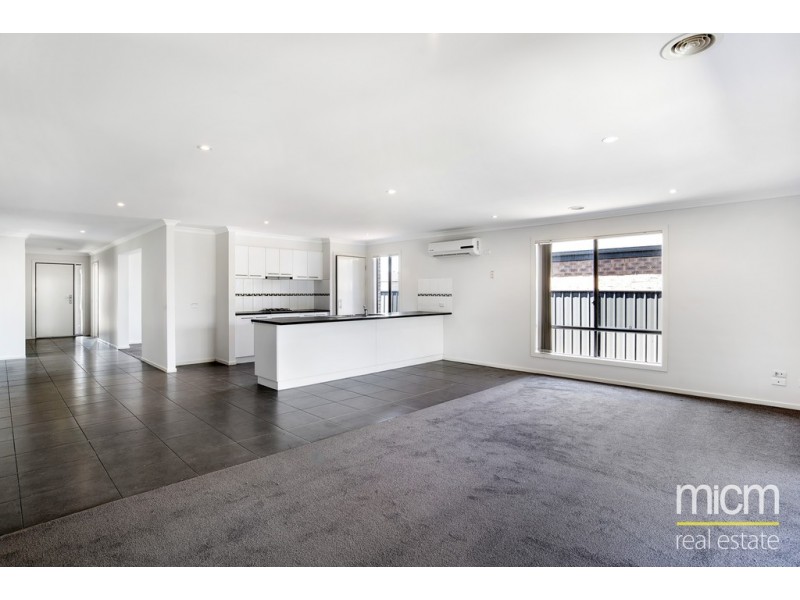 19 Marshall Terrace, Point Cook VIC 3030