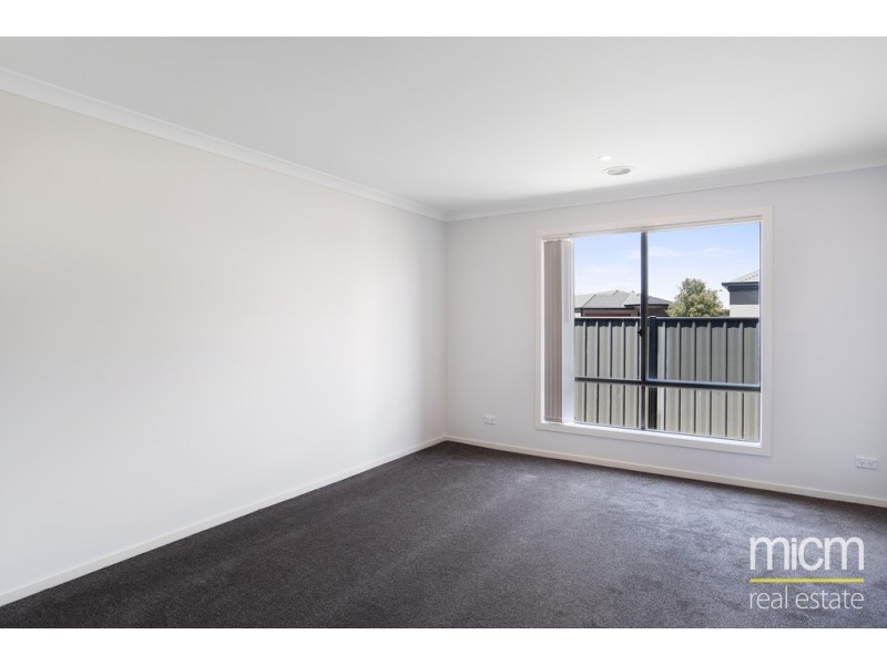 19 Marshall Terrace, Point Cook VIC 3030