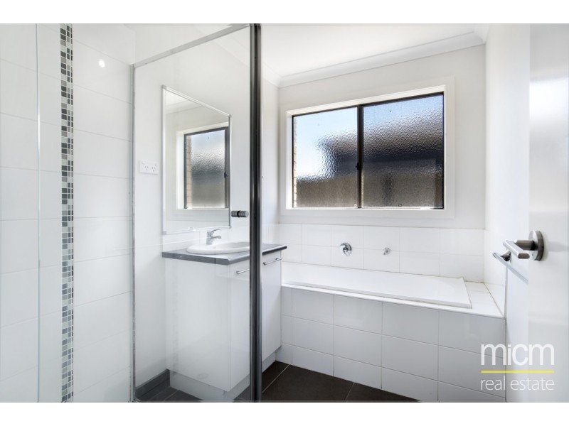 19 Marshall Terrace, Point Cook VIC 3030
