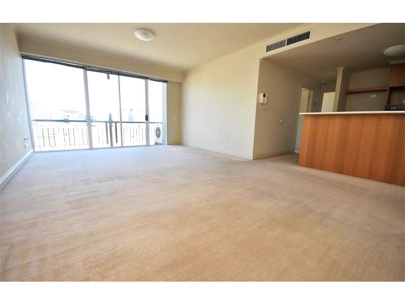 REF 23369/8 Wells Street, Southbank VIC 3006