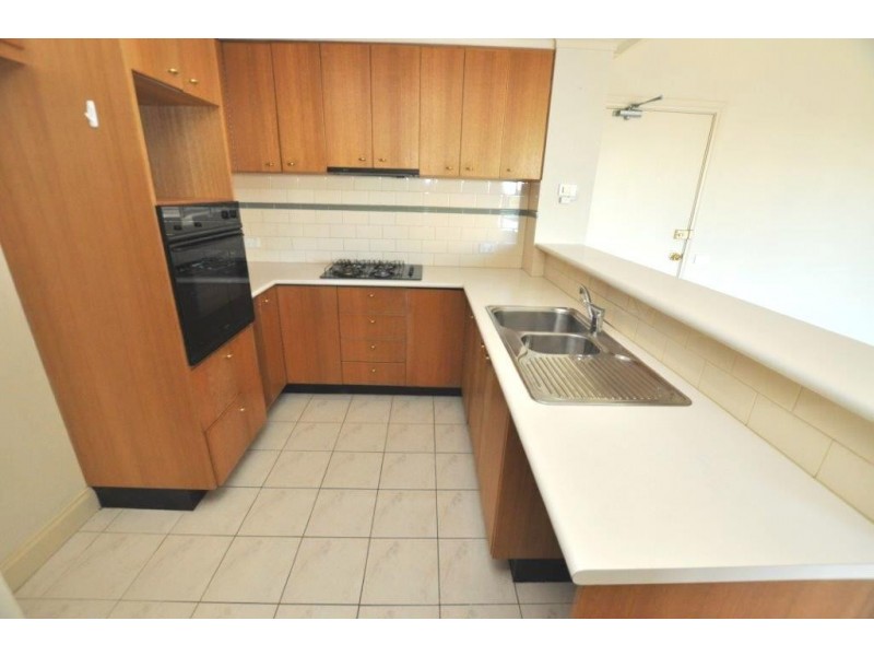 REF 23369/8 Wells Street, Southbank VIC 3006