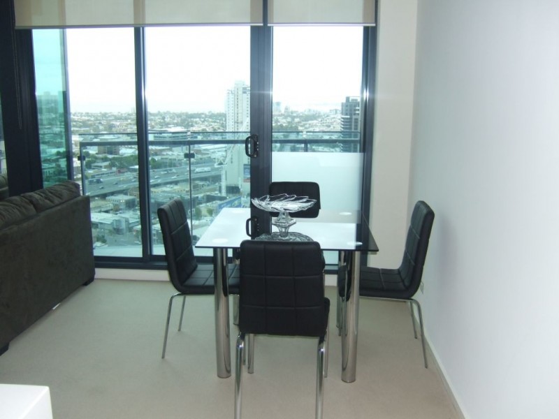 REF 23371/180 City Road, Southbank VIC 3006