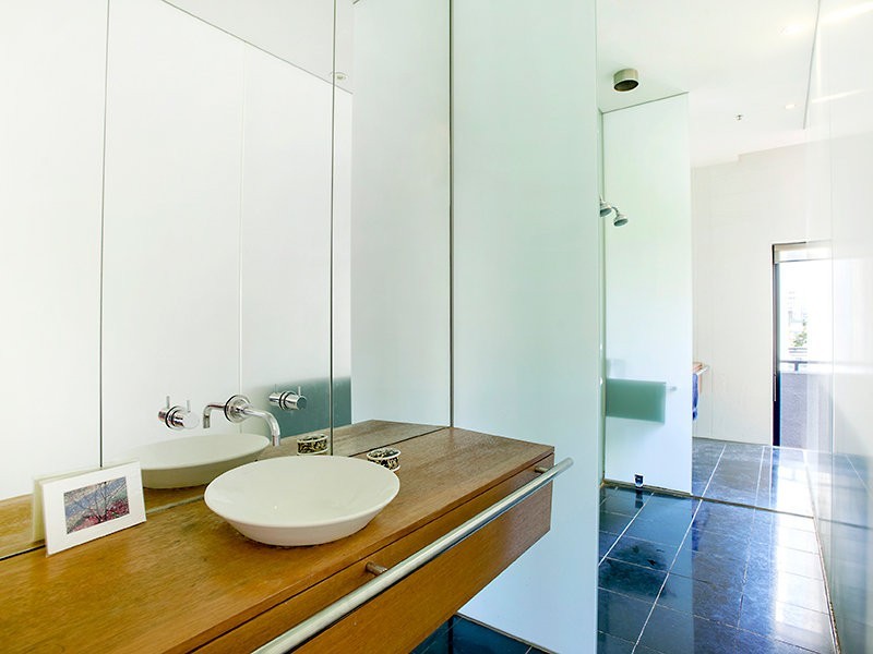 33/300 King Street, Melbourne VIC 3000