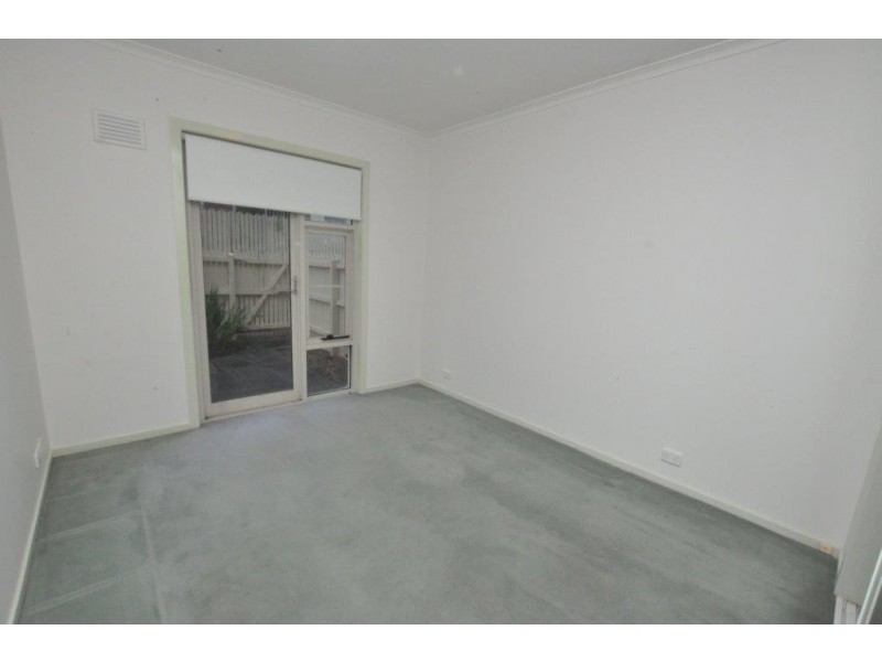 1/8 Louise St, Clifton Hill VIC 3068