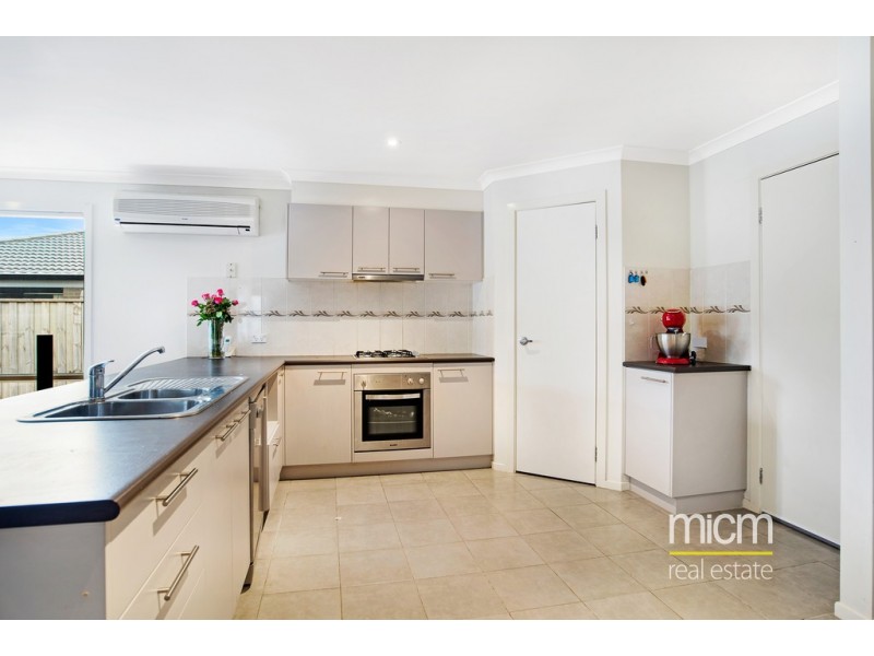 5 Hydrangea Drive, Point Cook VIC 3030