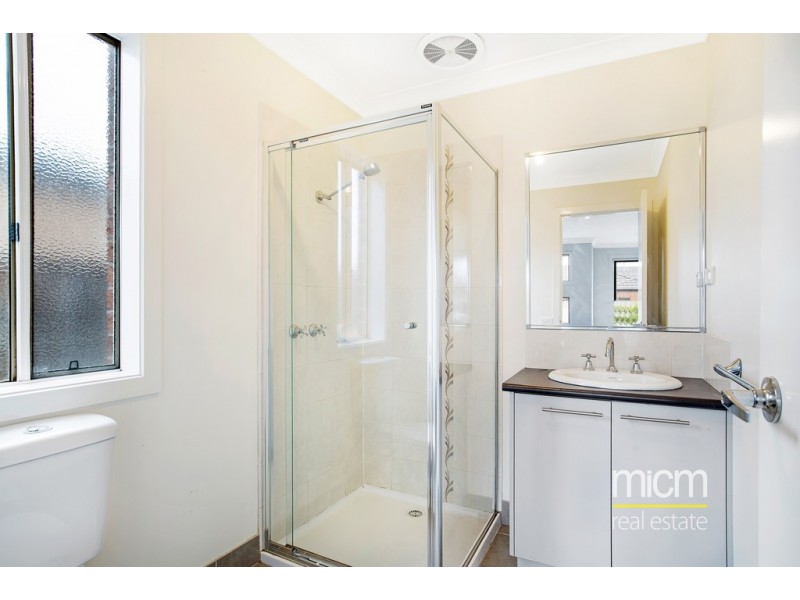 5 Hydrangea Drive, Point Cook VIC 3030