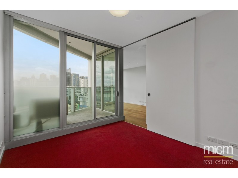 N1303/231-245 Harbour Esplanade, Docklands VIC 3008