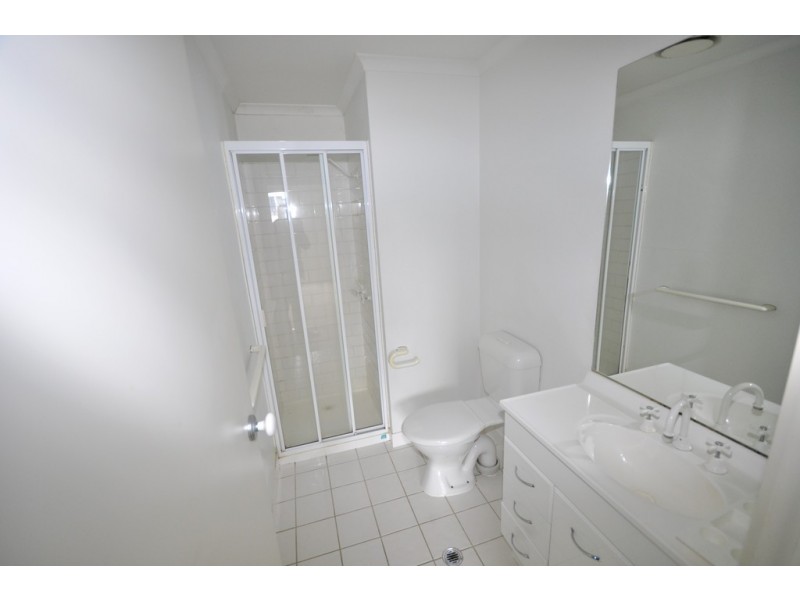 REF 23385/79 Whiteman Street, Southbank VIC 3006