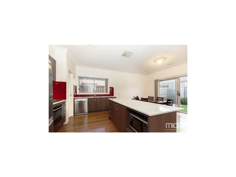 14 Trimotor Road, Point Cook VIC 3030