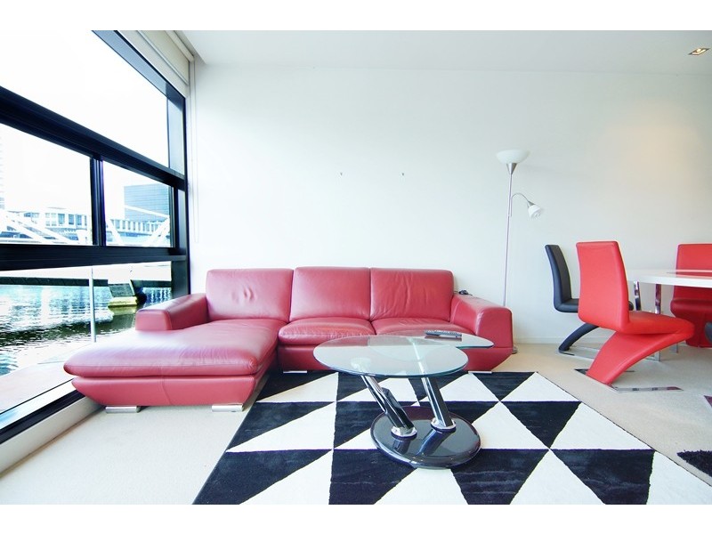 110/60 Siddeley Street, Docklands VIC 3008
