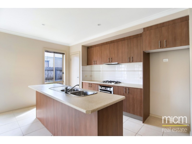 39 Windrest Way, Point Cook VIC 3030