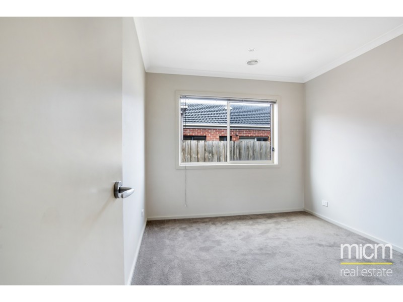 39 Windrest Way, Point Cook VIC 3030