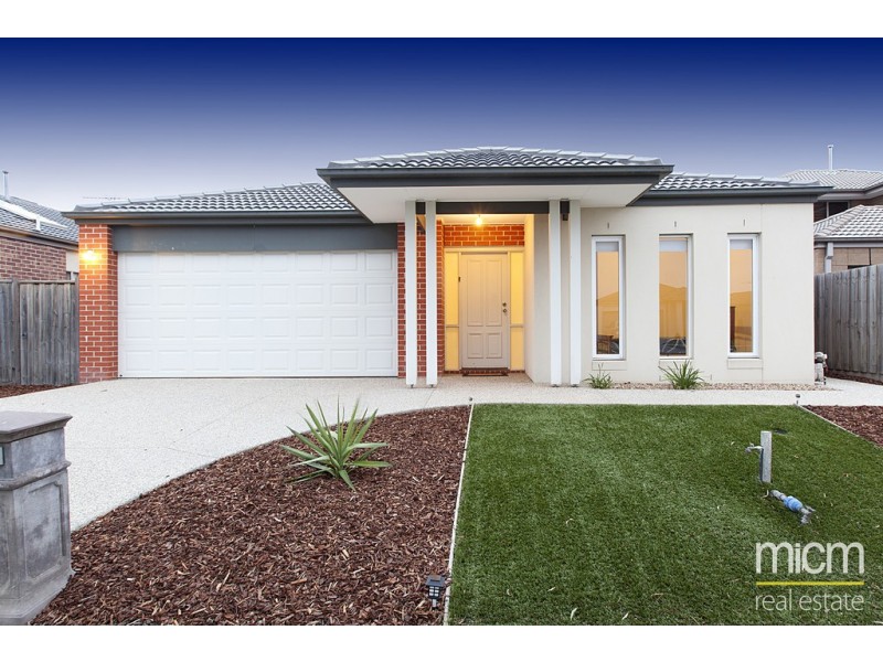 7 Pangana Drive, Point Cook VIC 3030
