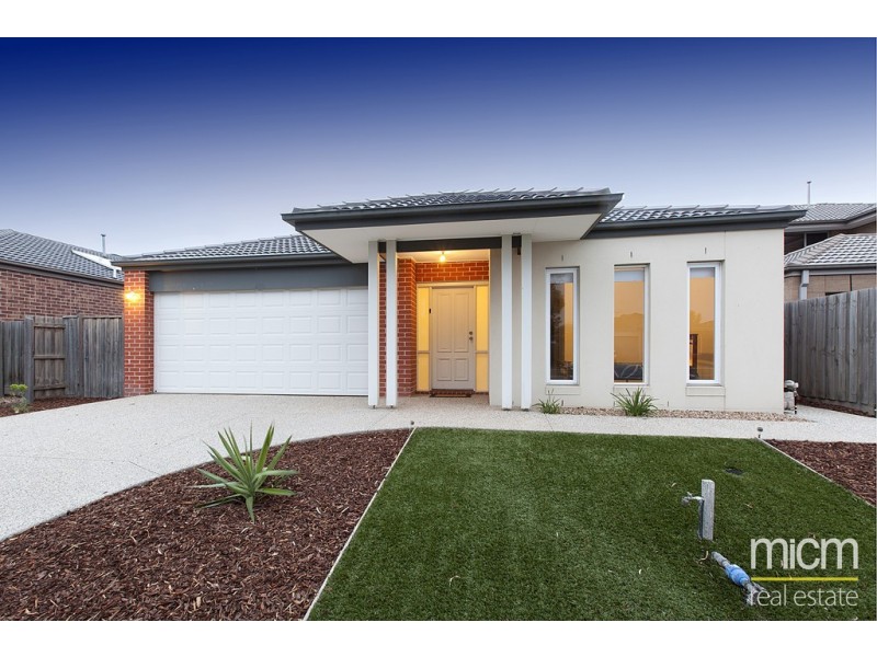 7 Pangana Drive, Point Cook VIC 3030