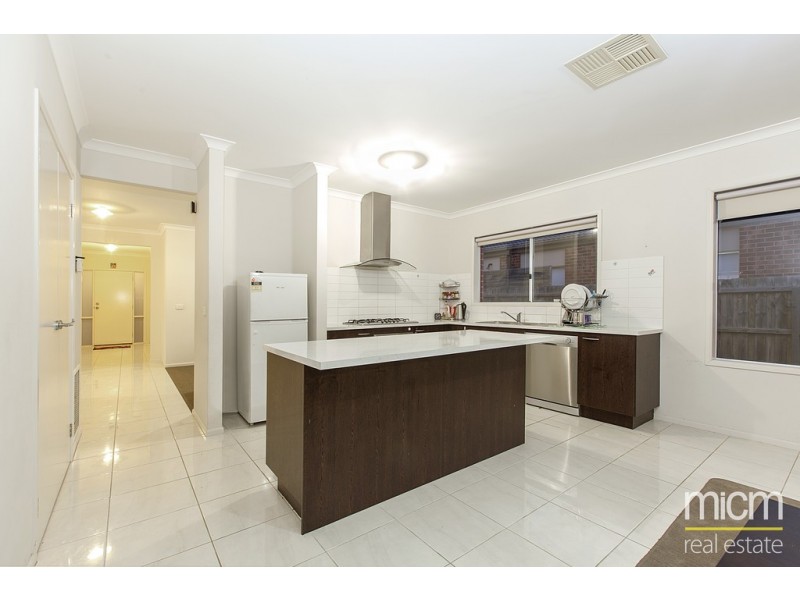 7 Pangana Drive, Point Cook VIC 3030