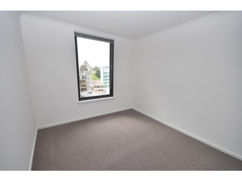 REF 23396/148 Wells Street, South Melbourne VIC 3205