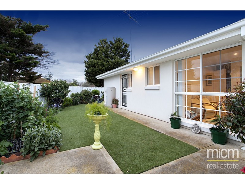 6/23-25 Finch Road, Werribee South VIC 3030