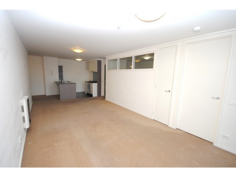 REF 23398/100 Kavanagh Street, Southbank VIC 3006