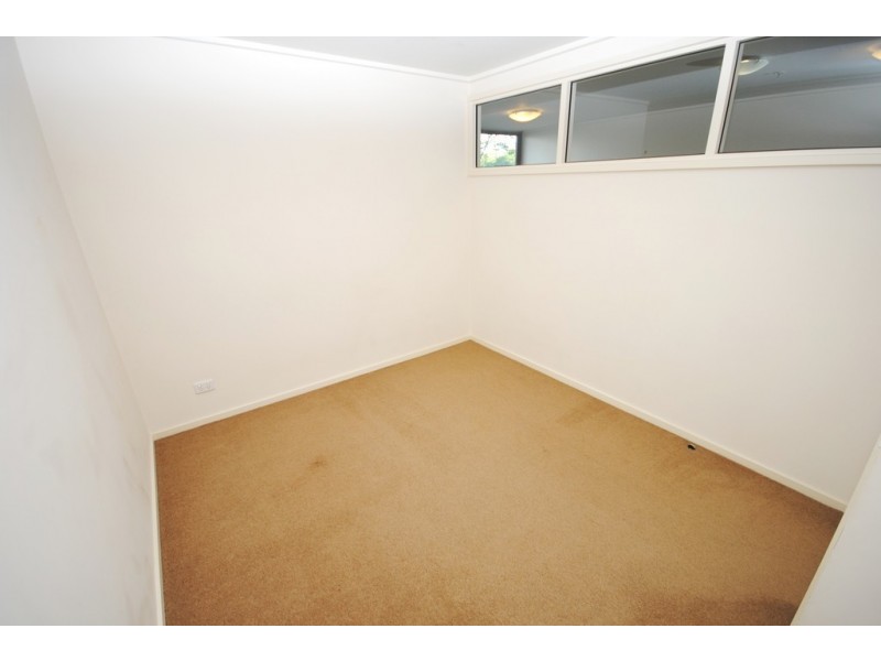 REF 23398/100 Kavanagh Street, Southbank VIC 3006