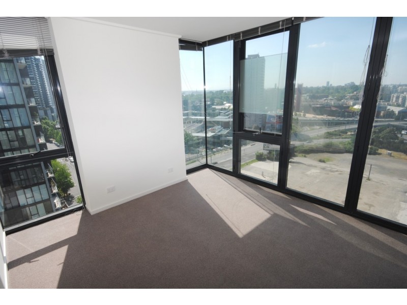 REF 23400/100 Kavanagh Street, Southbank VIC 3006