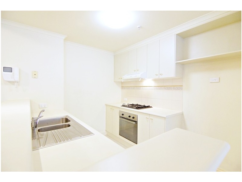 REF 23403/33 Latrobe Street, Melbourne VIC 3000