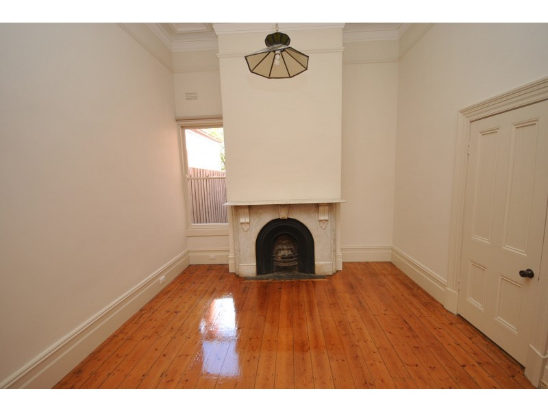 72 Canterbury Road, Middle Park VIC 3206