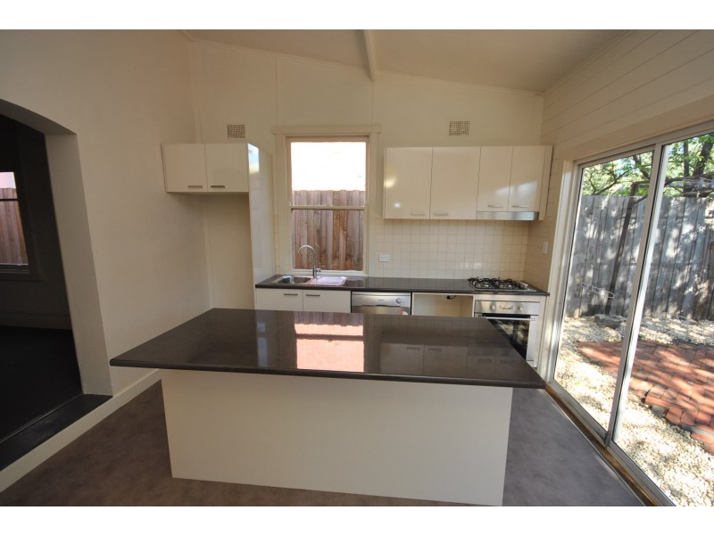 72 Canterbury Road, Middle Park VIC 3206