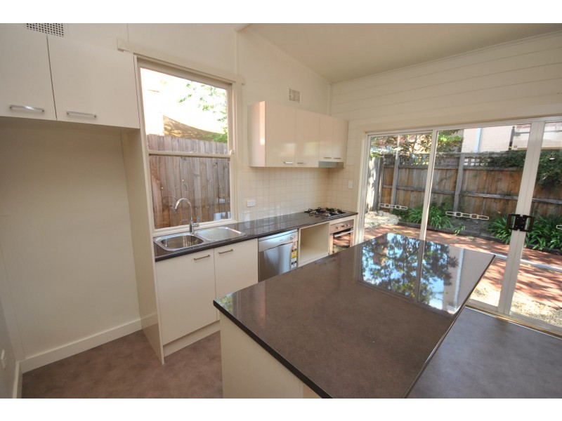 72 Canterbury Road, Middle Park VIC 3206