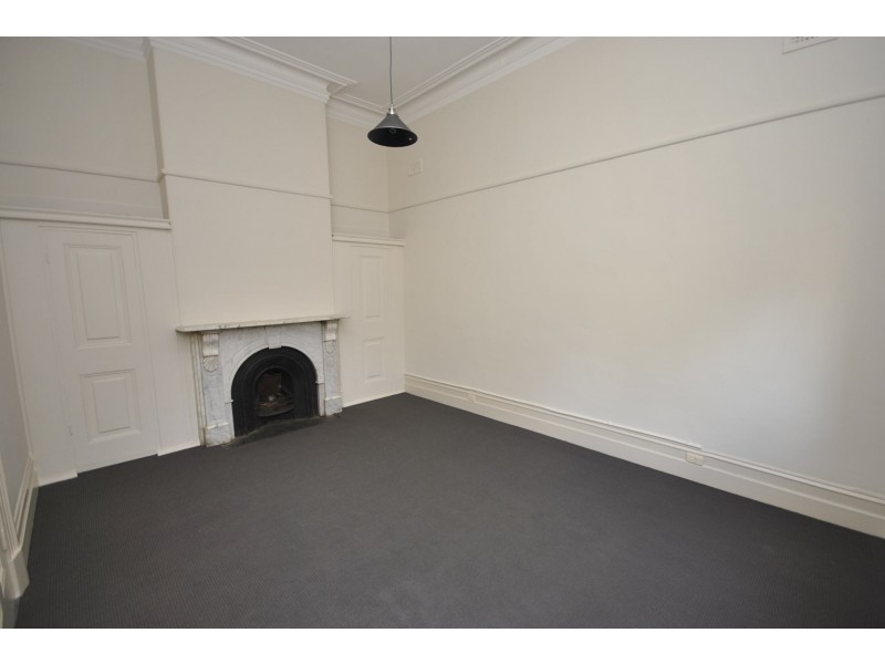 72 Canterbury Road, Middle Park VIC 3206