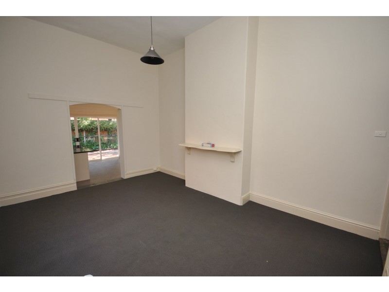 72 Canterbury Road, Middle Park VIC 3206