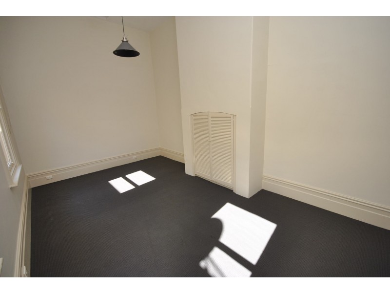 72 Canterbury Road, Middle Park VIC 3206