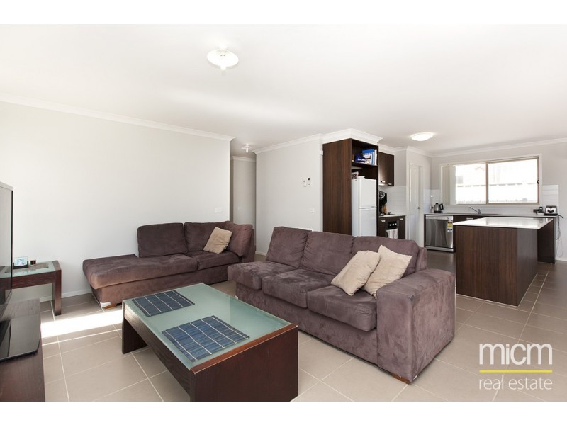 8 Corinna Avenue, Truganina VIC 3029