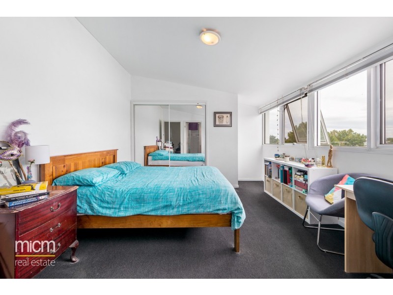 16/1066 Lygon Street, Carlton North VIC 3054