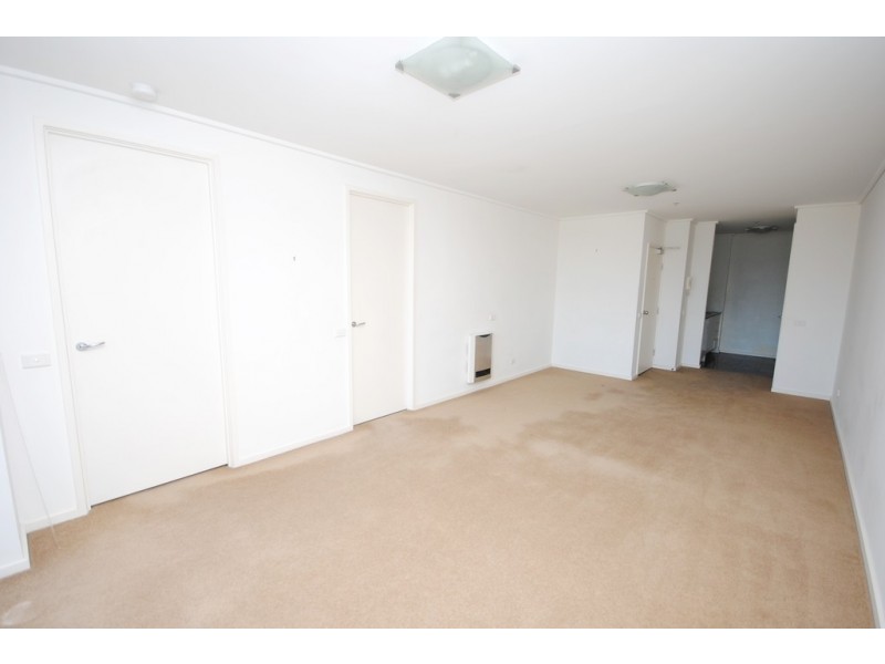 REF 23417/183 City Road, Southbank VIC 3006