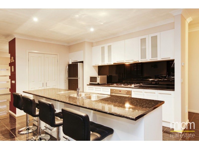 49 Penrose Promenade, Tarneit VIC 3029