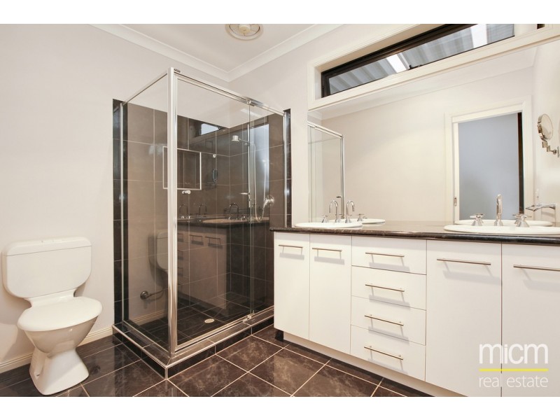 49 Penrose Promenade, Tarneit VIC 3029