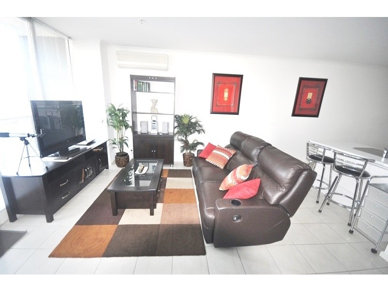 REF 23431/79 Whiteman Street, Southbank VIC 3006