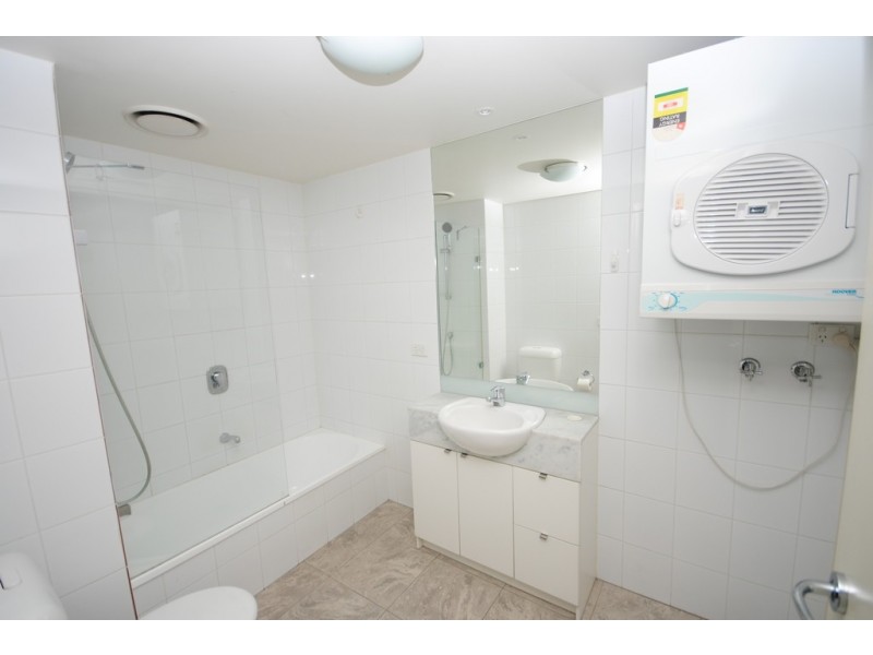 REF 23433/90 Kavanagh Street, Southbank VIC 3006