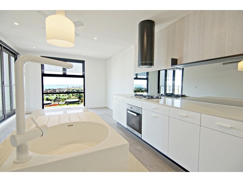 1704/6 St Kilda Road, St Kilda VIC 3182