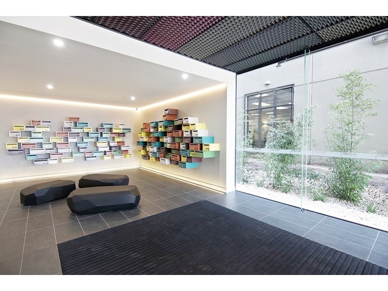 1704/6 St Kilda Road, St Kilda VIC 3182
