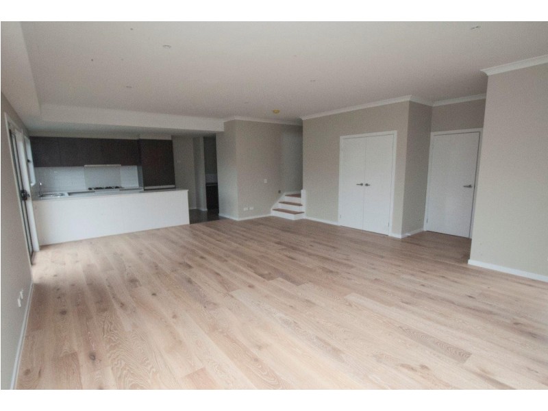 4/38 Manoon Road, Clayton South VIC 3169