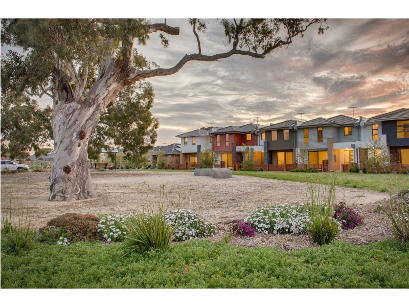 21 Village Walk, Mernda VIC 3754